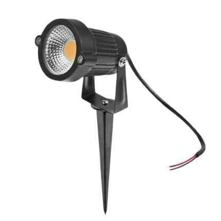 akra lawn light